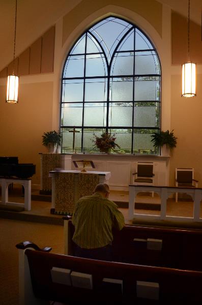 Photo Gallery - Chapel at The Oaks - The Oaks of Louisiana - Senior